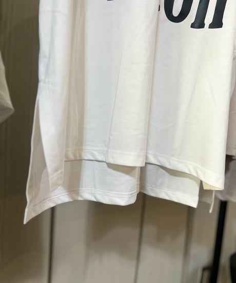cynicalロゴTシャツ