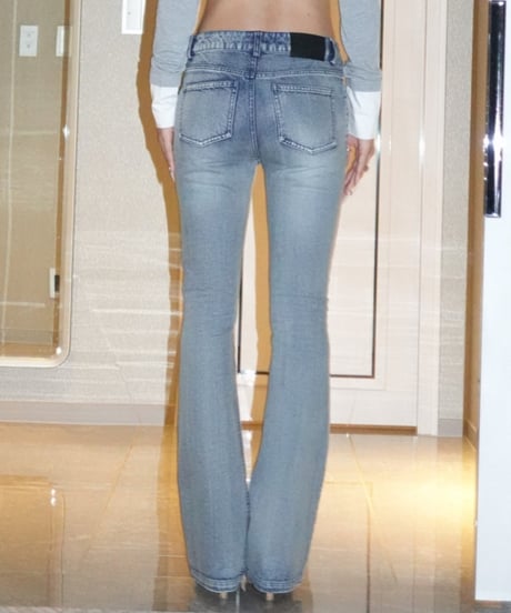 body slim flare denim