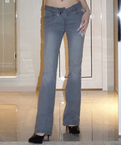 body slim flare denim