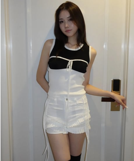 frill short pants