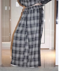 line unisex jersey pants