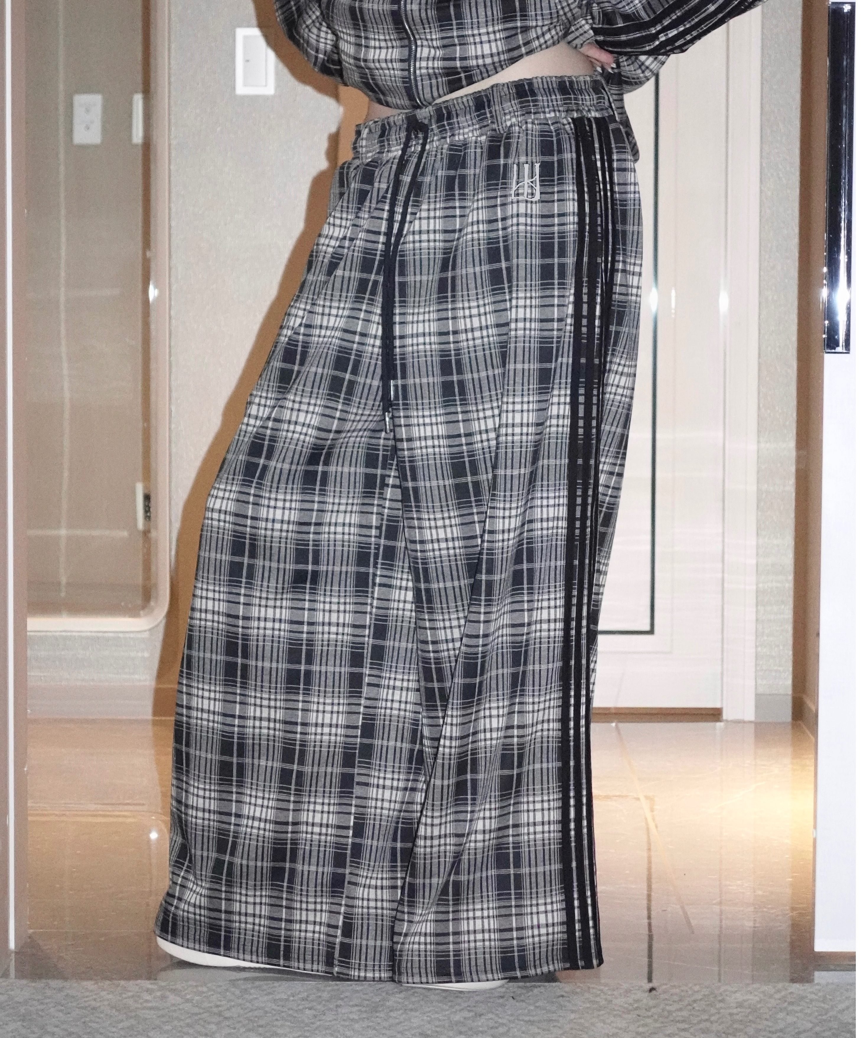 パンツ KISS THE CLUB line unisex jersey pants line unisex jersey pants | KISS THE CLUB