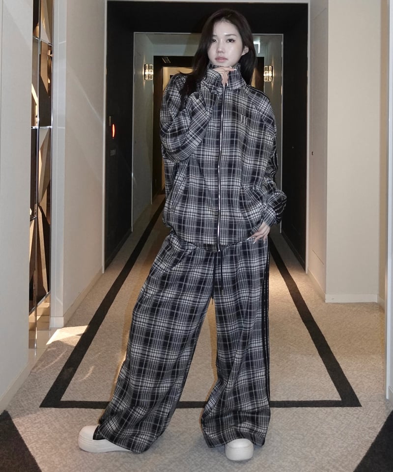 line unisex jersey pants | KISS THE CLUB