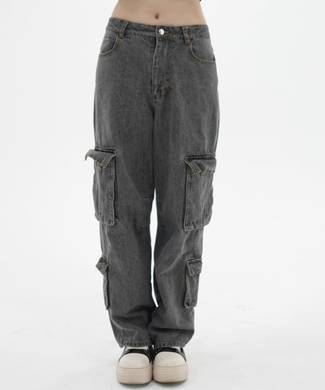 baggy cargo denim