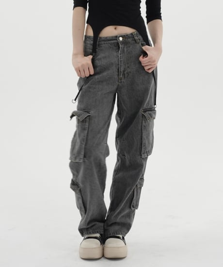 baggy cargo denim