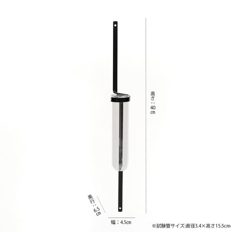 空間を飾るアイアンフラワーベース