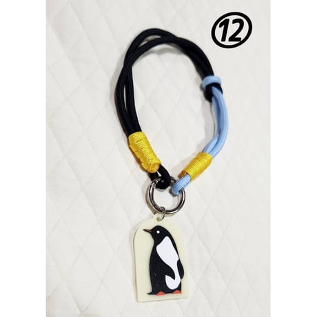 パラコードハンドストラップ【ペンギンチャーム付き】