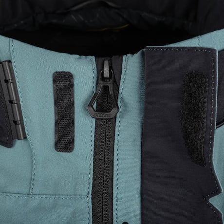 【先行予約】 TERRAIN ONE-PIECE<Goblin Blue - Black>中綿タイプ