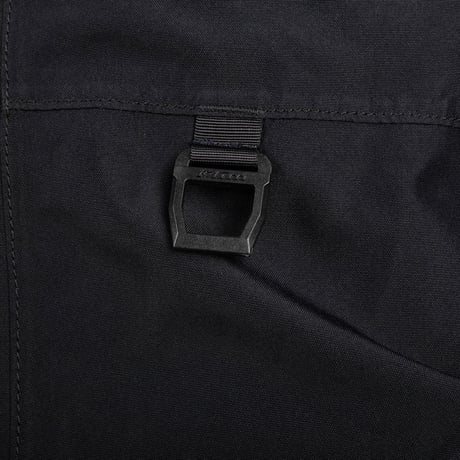 【先行予約】 TERRAIN ONE-PIECE<Black - Monument>中綿タイプ