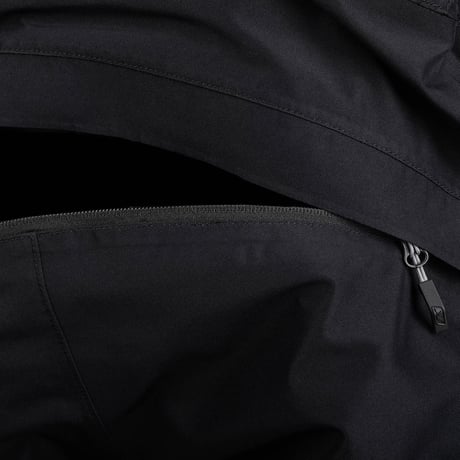 【先行予約】 TERRAIN ONE-PIECE<Black - Monument>中綿タイプ