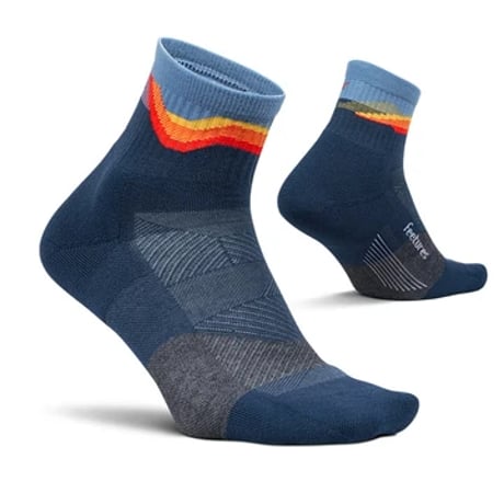 【Feetures】Trail Max Cushion Quarter (TectonicNavy)
