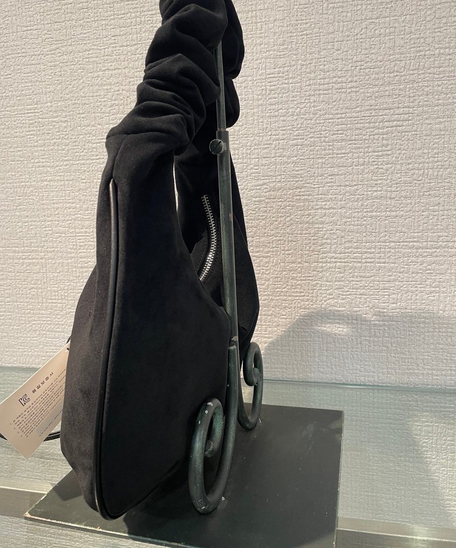 6adf2f1da231f63b42abd221