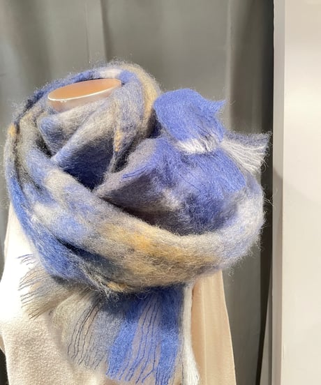 MANTAS EZCARAY /MOHAIRTARTAN / ピン付きグラデーションチェックモヘアストール