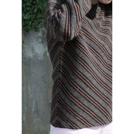 Cristaseya "DIAGONAL STRIPED SWEATER"