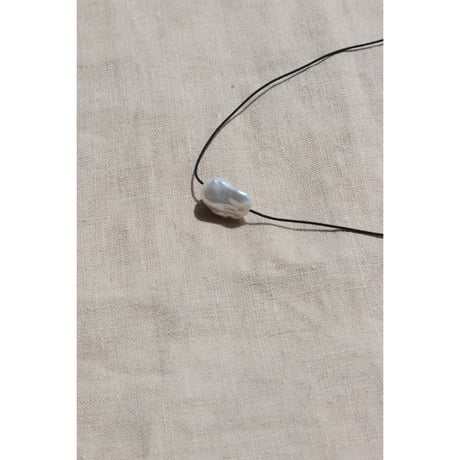 R .ALAGAN ”DISTORTED STONE CHOKER”