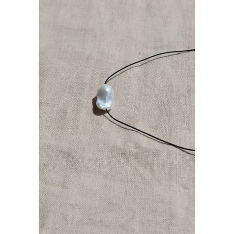 R .ALAGAN ”DISTORTED STONE CHOKER”