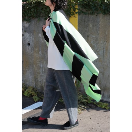 y-yo "Body Wrapped Stole"