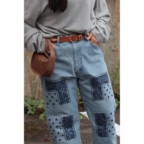 NOMARHYTHM TEXTILE "Bandana Embroidery Denim Pants"