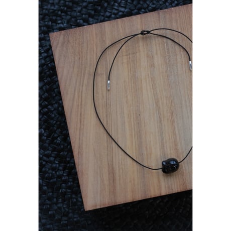 R .ALAGAN ”DISTORTED STONE CHOKER”MAHOGANY