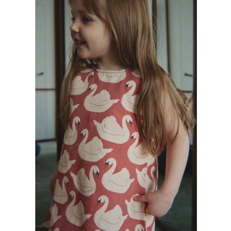 KONGESSLOEJD - MAGOT BOW DRESS GOTS  |  Swan  Rose