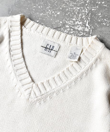 GAP Cotton V-Neck Knit