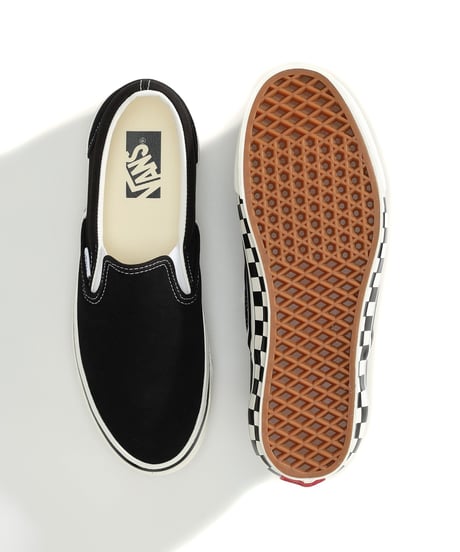 VANS PREMIUM LX Classic Slip-On 98 Chckrbrd Sidewall Black/Marshmallow