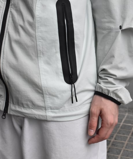 Nike Tech Woven Windrunner Full-Zip Jacket Light Silver