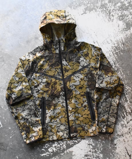 Nike Tech Woven Full-Zip Windrunner Jacket Olive Flak/Black