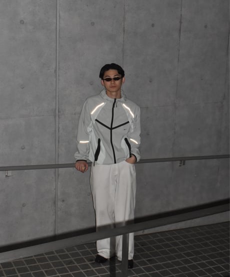 Nike Tech Woven Windrunner Full-Zip Jacket Light Silver