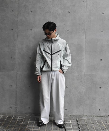 Nike Tech Woven Windrunner Full-Zip Jacket Light Silver