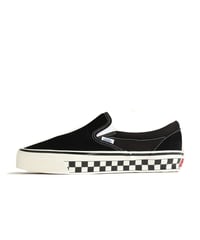 VANS PREMIUM LX Classic Slip-On 98 Chckrbrd Sidewall Black/Marshmallow