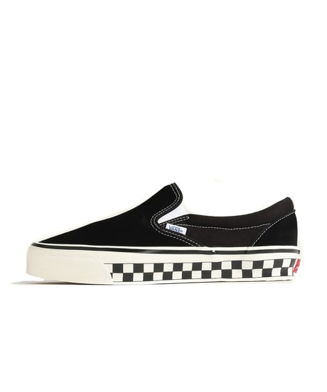VANS PREMIUM LX Classic Slip-On 98 Chckrbrd Sidewall Black/Marshmallow