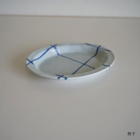 染付楕円皿／砂田政美