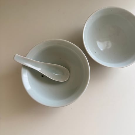 カブト小鉢（白磁）／砂田政美