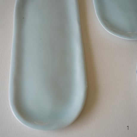 楕円大長皿／砂田政美