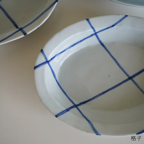 染付楕円鉢／砂田政美