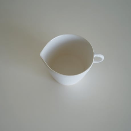 片口  手付き／眞砂眞砂子