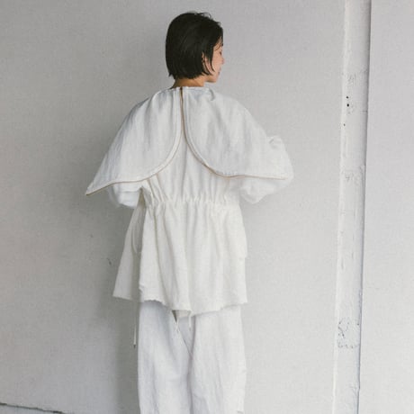 NO.101  HASSI JUMPER　白　10/25頃発送