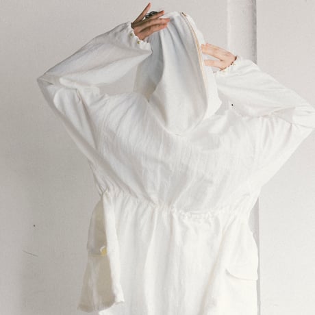 NO.101  HASSI JUMPER　白　10/25頃発送