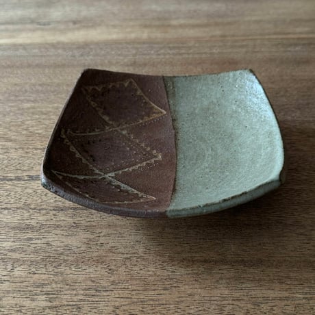 工房コキュ　5.5寸スクエア皿 C1A (約17×17cm）