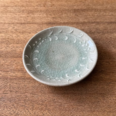 中嶋窯　半磁器イッチン小皿 ナ6B (直径約12cm)