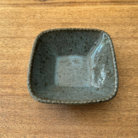 フジタ工作室　 四角鉢 フ15A (約15×15cm)