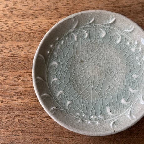 中嶋窯　半磁器イッチン小皿 ナ6B (直径約12cm)