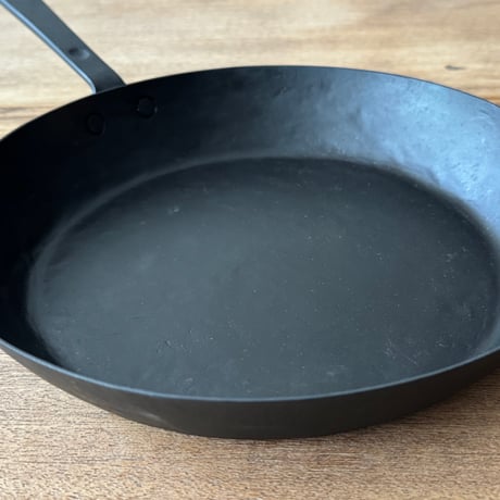 野鍛冶やまご　ちょっと深めの鉄フライパン 26cm や26