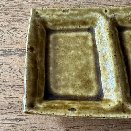 うちだちはる　角わかれ皿 U16B (約11.5×8cm)