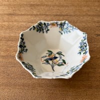 宮田竜司　呉須赤絵面取輪花小鉢 ミ6A (直径約13cm)