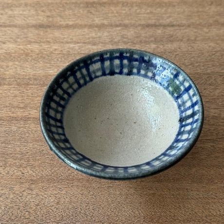 強戸窯　縁あり小鉢 ゴり小A （直径約12.5cm）