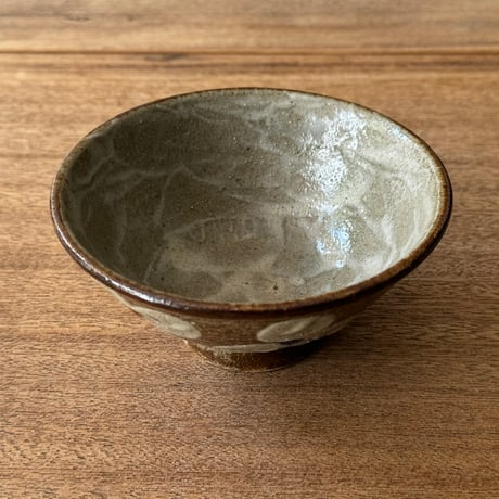強戸窯　飯碗 (大) Aゴめ大A （直径約13.5cm)