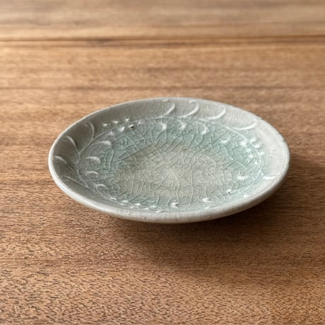 中嶋窯　半磁器イッチン小皿 ナ6A (直径約12cm)