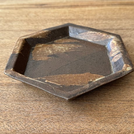 陶房カタチ　 6角皿 カ2F （約15.5×15.5cm)